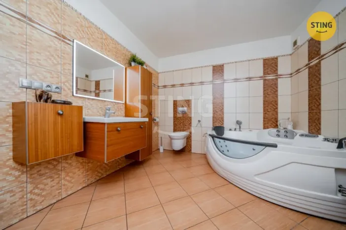 Prodej rodinného domu, Ostrava, Nad Úhorem, 262 m2