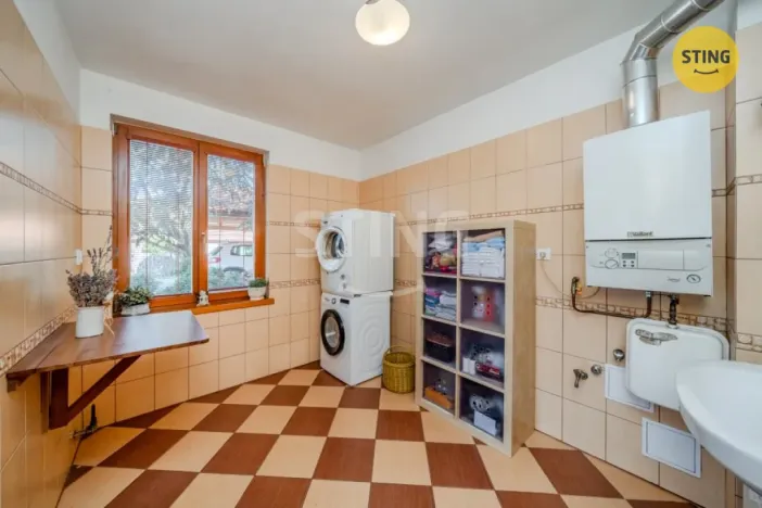 Prodej rodinného domu, Ostrava, Nad Úhorem, 262 m2