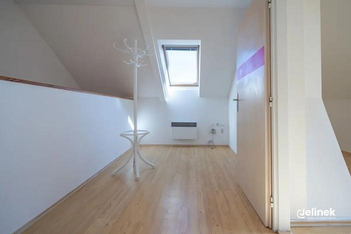 Prodej bytu 4+1, Polička, 1. máje, 94 m2