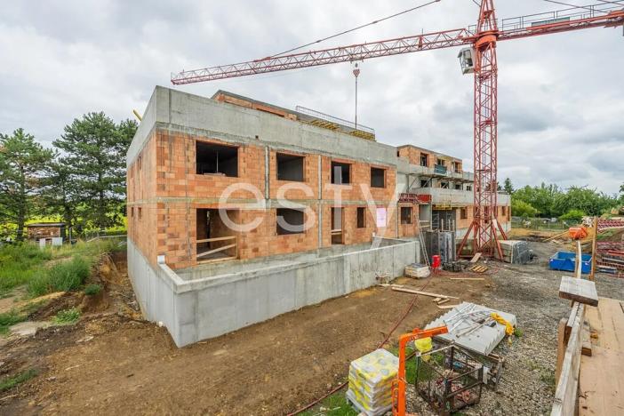 Prodej bytu 1+kk, Praha - Satalice, Za Novákovou zahradou, 32 m2