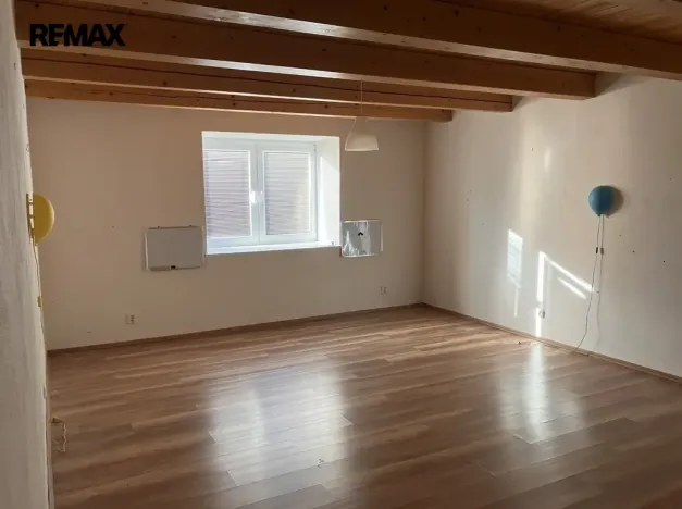 Prodej rodinného domu, Krahulov, 418 m2