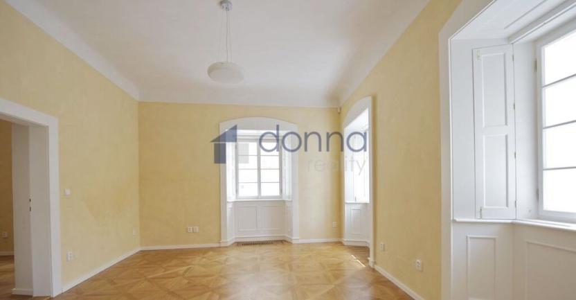 Pronájem kanceláře, Praha, Šporkova, 54 m2