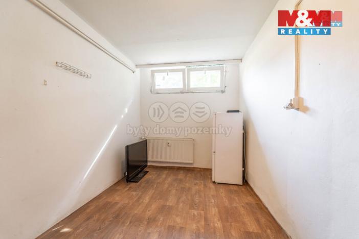 Pronájem atypického bytu, Beroun - Beroun-Město, Košťálkova, 38 m2