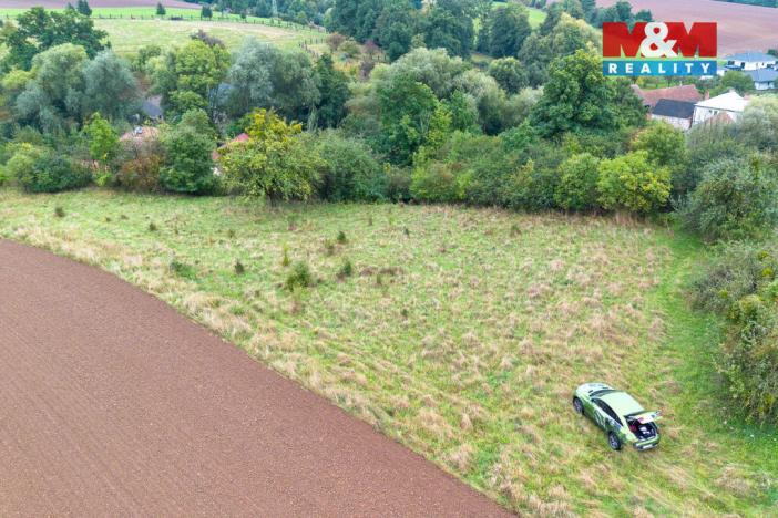 Prodej pole, Žleby - Zehuby, 700 m2