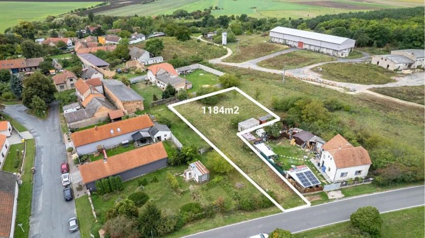 Prodej pozemku pro bydlení, Krakovany, 1184 m2