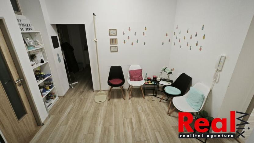 Pronájem kanceláře, Brno - Veveří, Bayerova, 16 m2