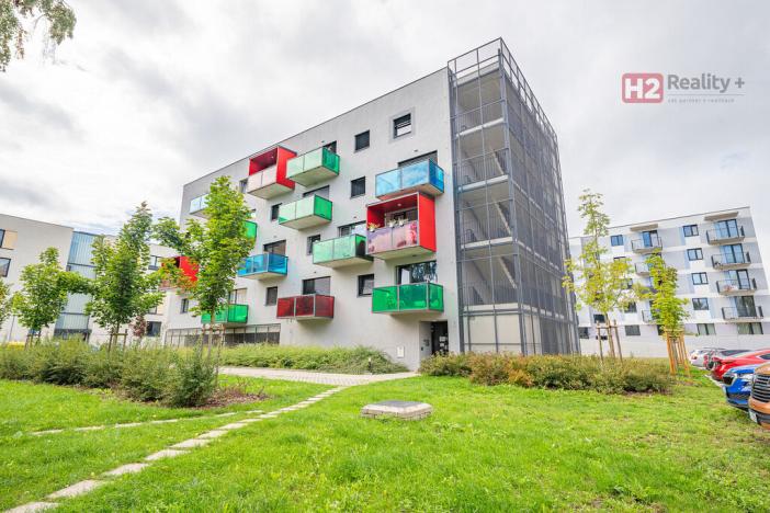 Pronájem bytu 1+kk, Kladno, Vašíčkova, 24 m2