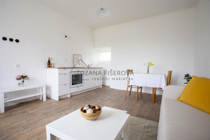 Prodej rodinného domu, Strmilov, Zahradnická, 50 m2