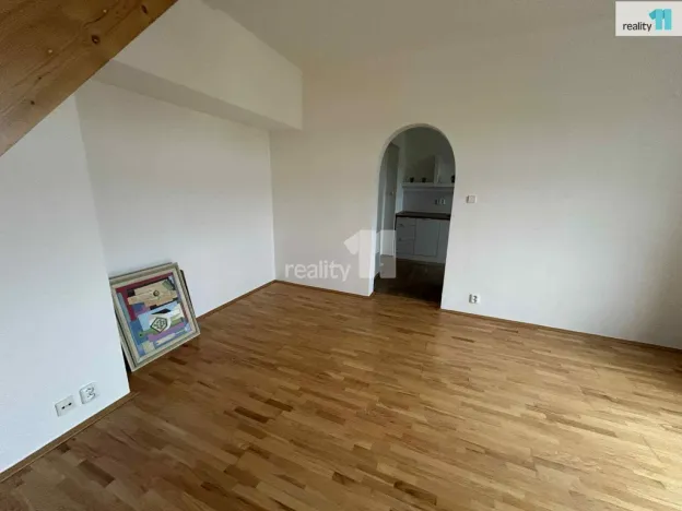 Pronájem bytu 2+kk, Praha - Braník, Na usedlosti, 75 m2