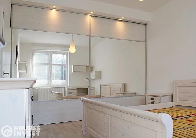 Pronájem bytu 3+kk, Pardubice, Holubova, 90 m2