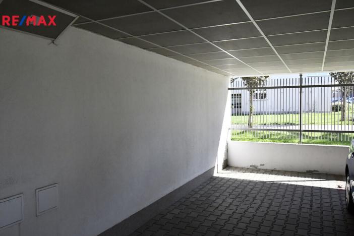 Pronájem bytu 2+kk, Hradec Králové - Třebeš, Svatojánská, 57 m2