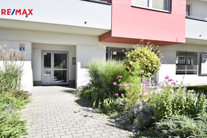 Pronájem bytu 2+kk, Hradec Králové - Třebeš, Svatojánská, 57 m2