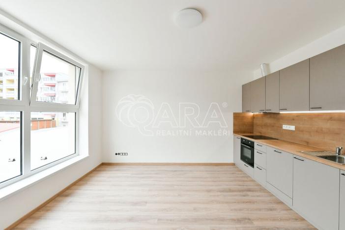 Pronájem bytu 2+kk, Benešov, Tyršova, 58 m2