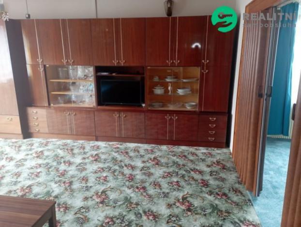 Pronájem bytu 2+1, Tuchlovice, 1.Máje, 81 m2