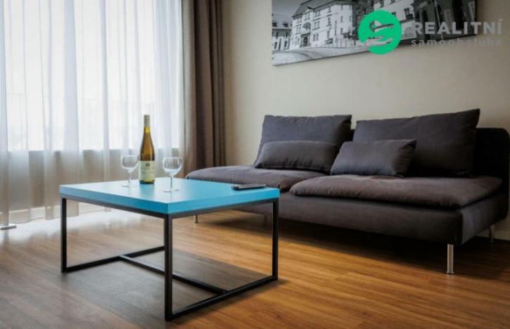 Pronájem bytu 2+kk, Plzeň, Pallova, 66 m2