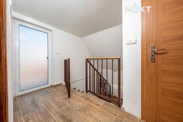 Prodej rodinného domu, Přelouč, V Zahrádkách, 202 m2