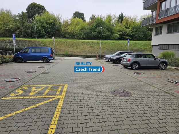 Prodej garážového stání, Olomouc, Edvarda Beneše, 12 m2