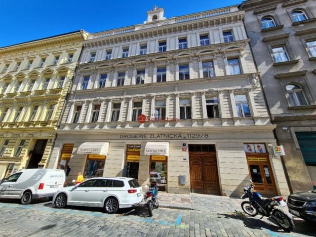 Pronájem bytu 1+kk, Praha - Nové Město, Zlatnická, 39 m2