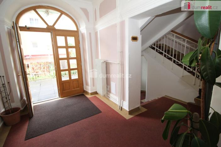 Prodej činžovního domu, Mariánské Lázně - Úšovice, Anglická, 1200 m2