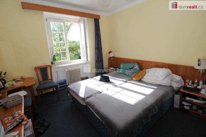 Prodej činžovního domu, Mariánské Lázně - Úšovice, Anglická, 1200 m2