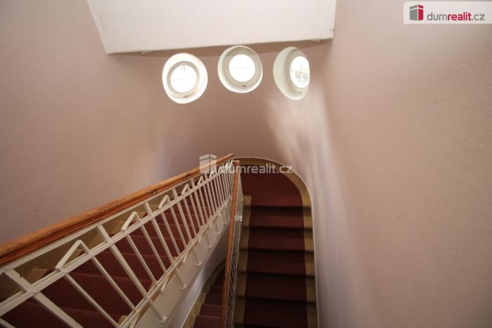 Prodej činžovního domu, Mariánské Lázně - Úšovice, Anglická, 1200 m2