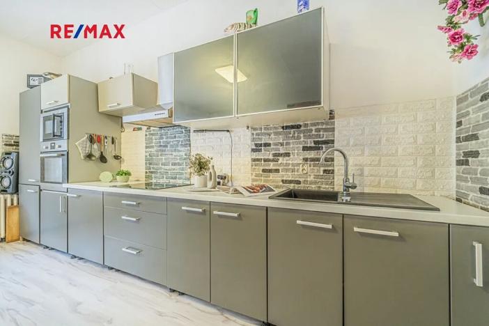 Prodej vícegeneračního domu, Cítoliby, Lounská, 300 m2