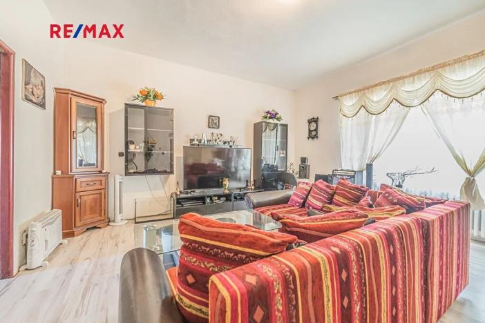 Prodej vícegeneračního domu, Cítoliby, Lounská, 300 m2