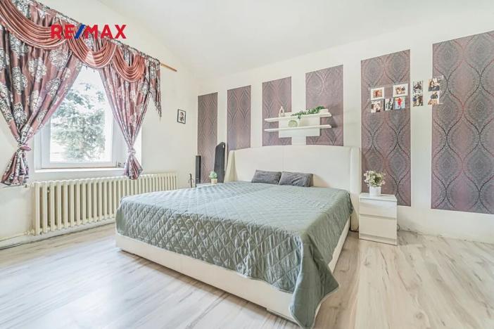 Prodej vícegeneračního domu, Cítoliby, Lounská, 300 m2