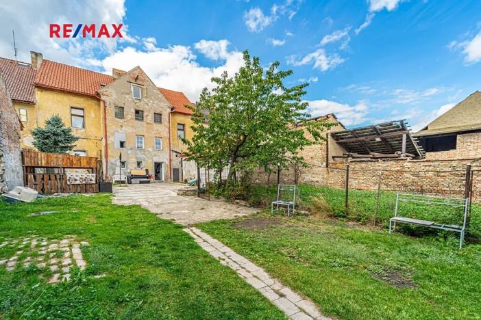 Prodej vícegeneračního domu, Cítoliby, Lounská, 300 m2
