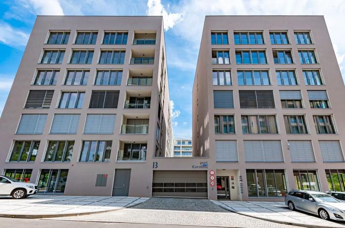 Pronájem bytu 2+kk, Praha - Karlín, U Mlýnského kanálu, 58 m2