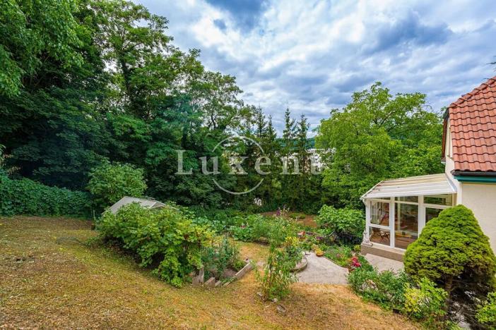 Prodej vily, Praha - Modřany, Na Floře, 239 m2