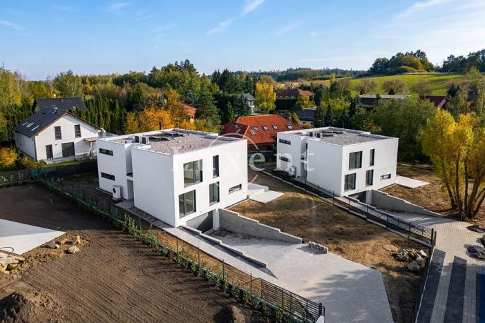 Prodej rodinného domu, Velké Popovice, Malostranská, 350 m2