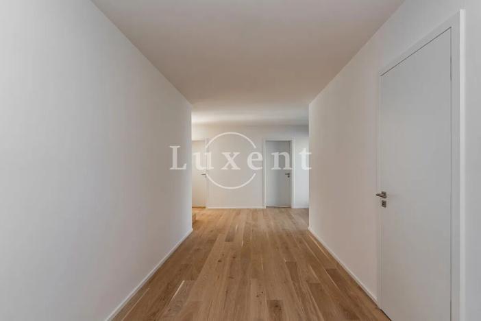 Prodej rodinného domu, Velké Popovice, Malostranská, 350 m2