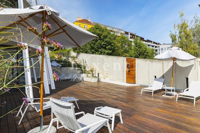 Pronájem bytu 2+kk, Praha - Smíchov, Holečkova, 72 m2