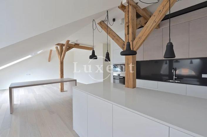 Pronájem bytu 3+kk, Praha - Vinohrady, náměstí Jiřího z Poděbrad, 93 m2