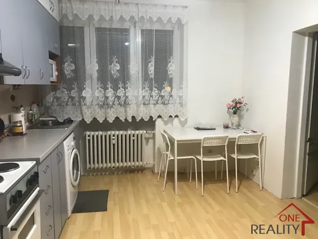 Pronájem bytu 2+kk, Zlín, Santražiny, 32 m2