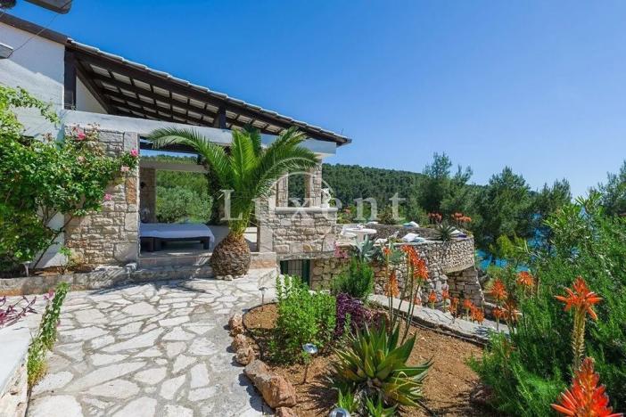 Prodej vily, Bol, Chorvatsko, 300 m2