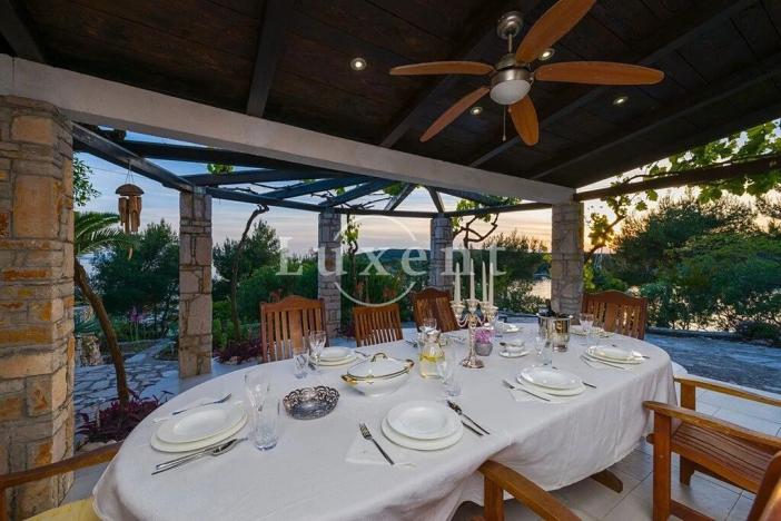 Prodej vily, Bol, Chorvatsko, 300 m2