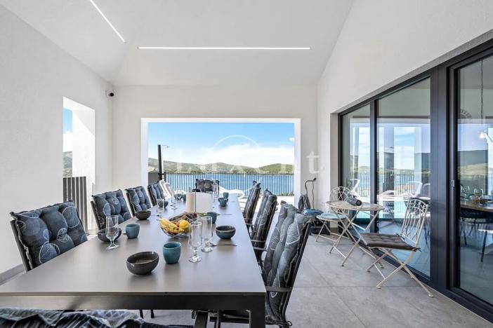 Prodej vily, Primošten, Chorvatsko, 316 m2