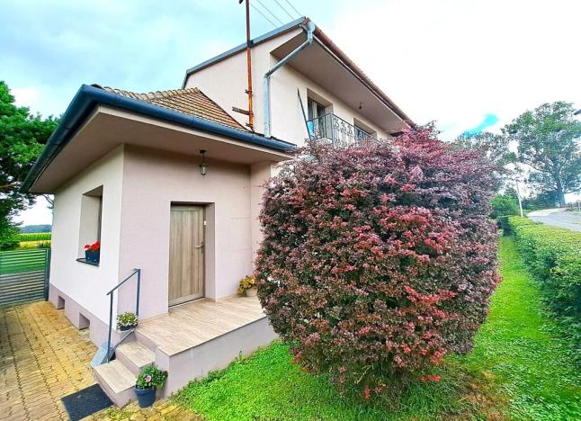 Prodej rodinného domu, Břest, 200 m2