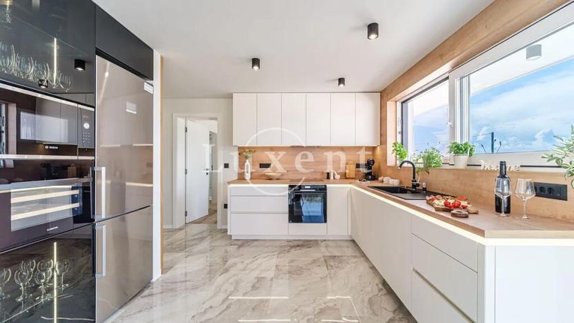 Prodej vily, Bol, Chorvatsko, 96 m2