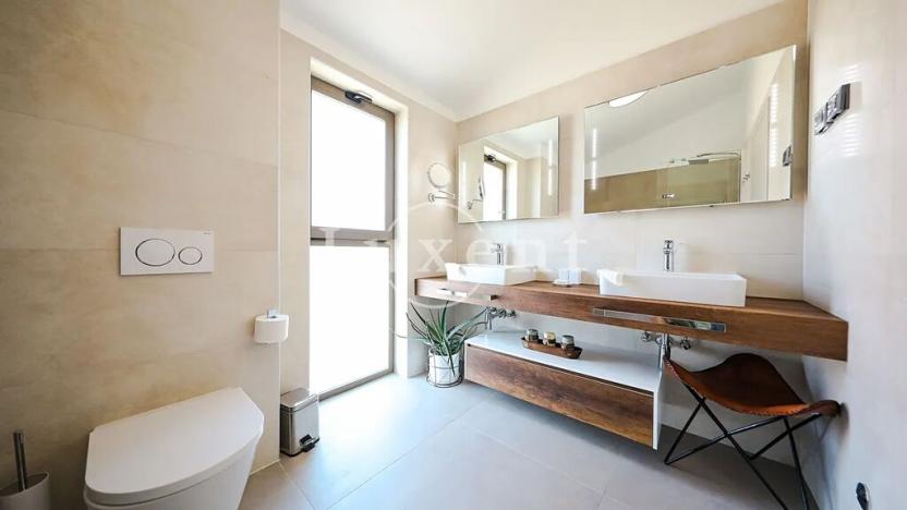 Prodej vily, Zadar, Chorvatsko, 343 m2