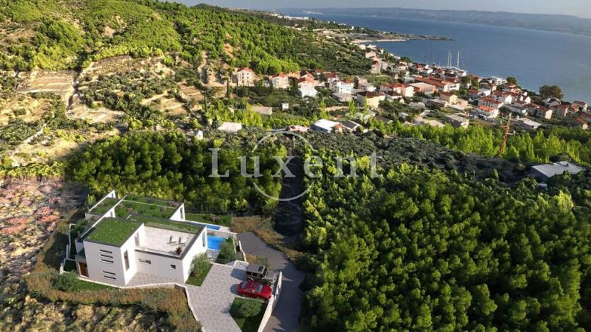 Prodej vily, Omiš, Chorvatsko, 253 m2