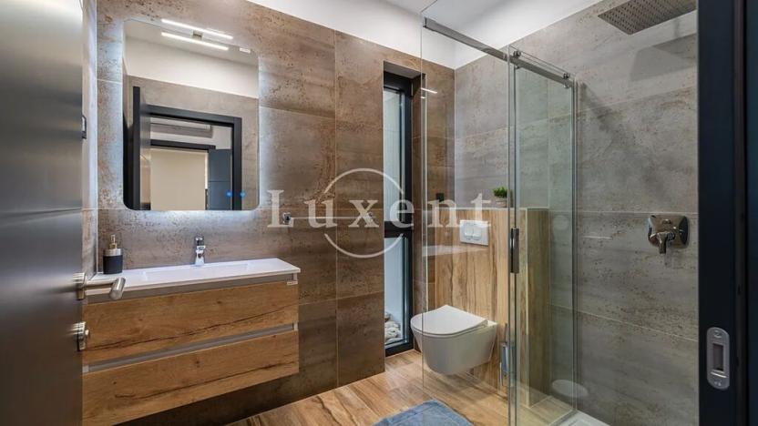 Prodej vily, Zadar, Chorvatsko, 256 m2