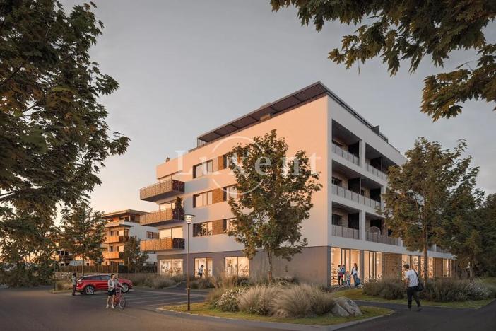 Prodej obchodního prostoru, Kladno, 82 m2