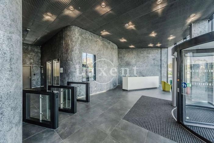 Pronájem kanceláře, Praha, Evropská, 719 m2