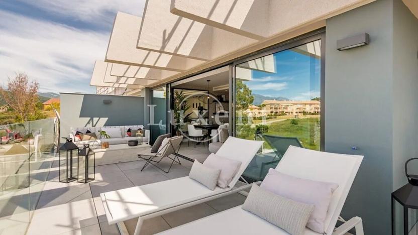 Prodej bytu 4+kk, Estepona, Španělsko, 108 m2