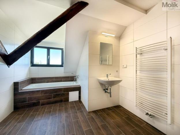 Pronájem bytu 3+kk, Osek, Tovární, 66 m2