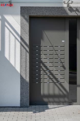 Prodej bytu 4+kk, Karlovy Vary, Šumavská, 84 m2