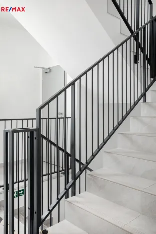 Prodej bytu 2+kk, Karlovy Vary, Šumavská, 83 m2